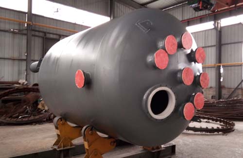 鋼襯塑儲(chǔ)(chǔ)罐