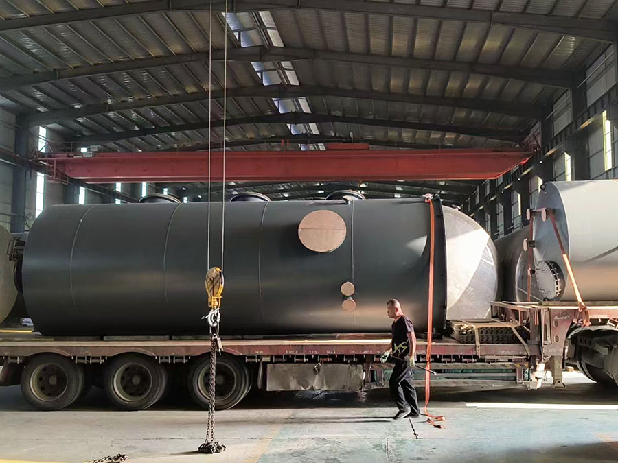 鋼襯塑儲(chǔ)(chǔ)罐